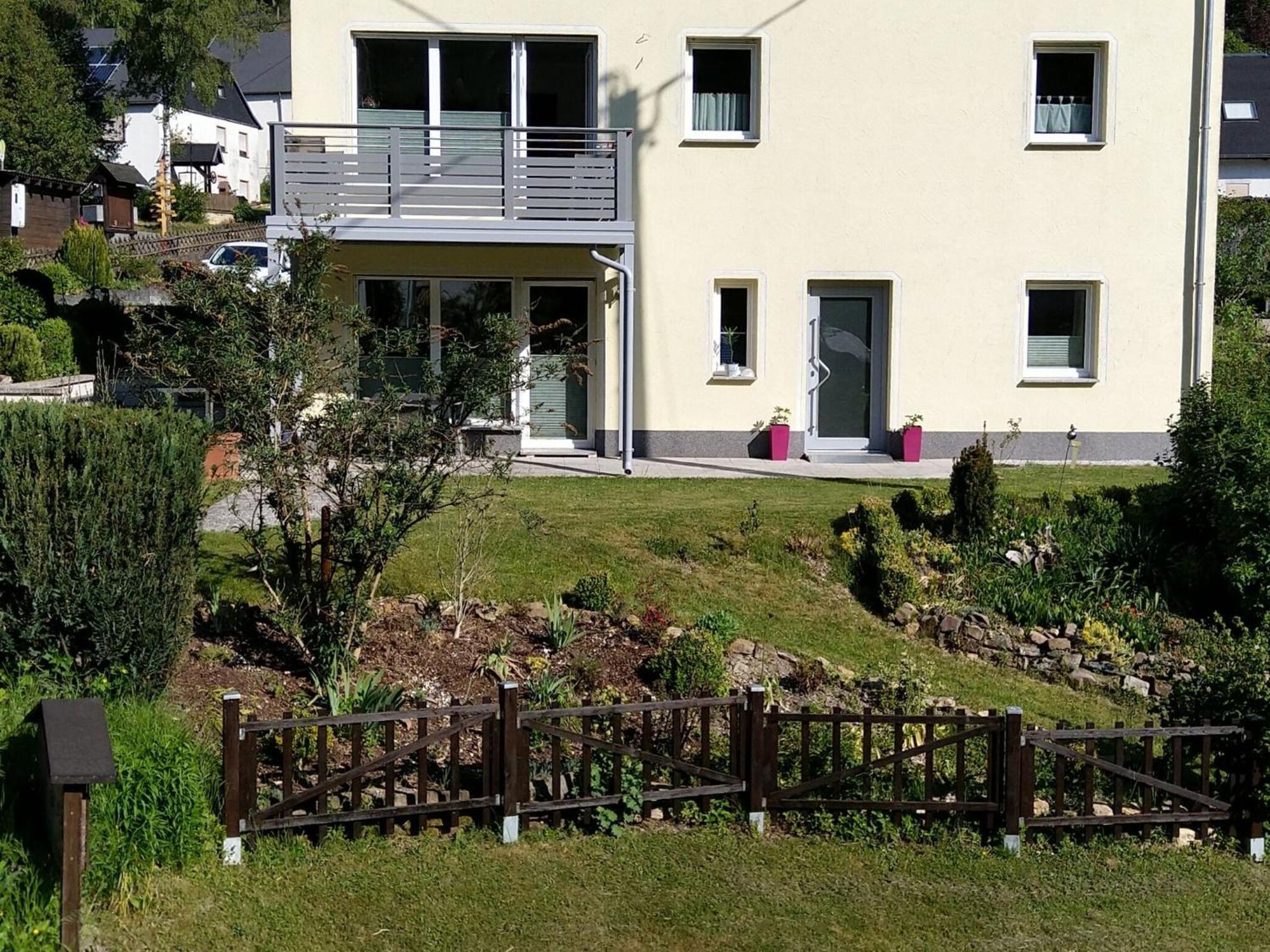 Apartment With Terrace And View Merschbach Dış mekan fotoğraf
