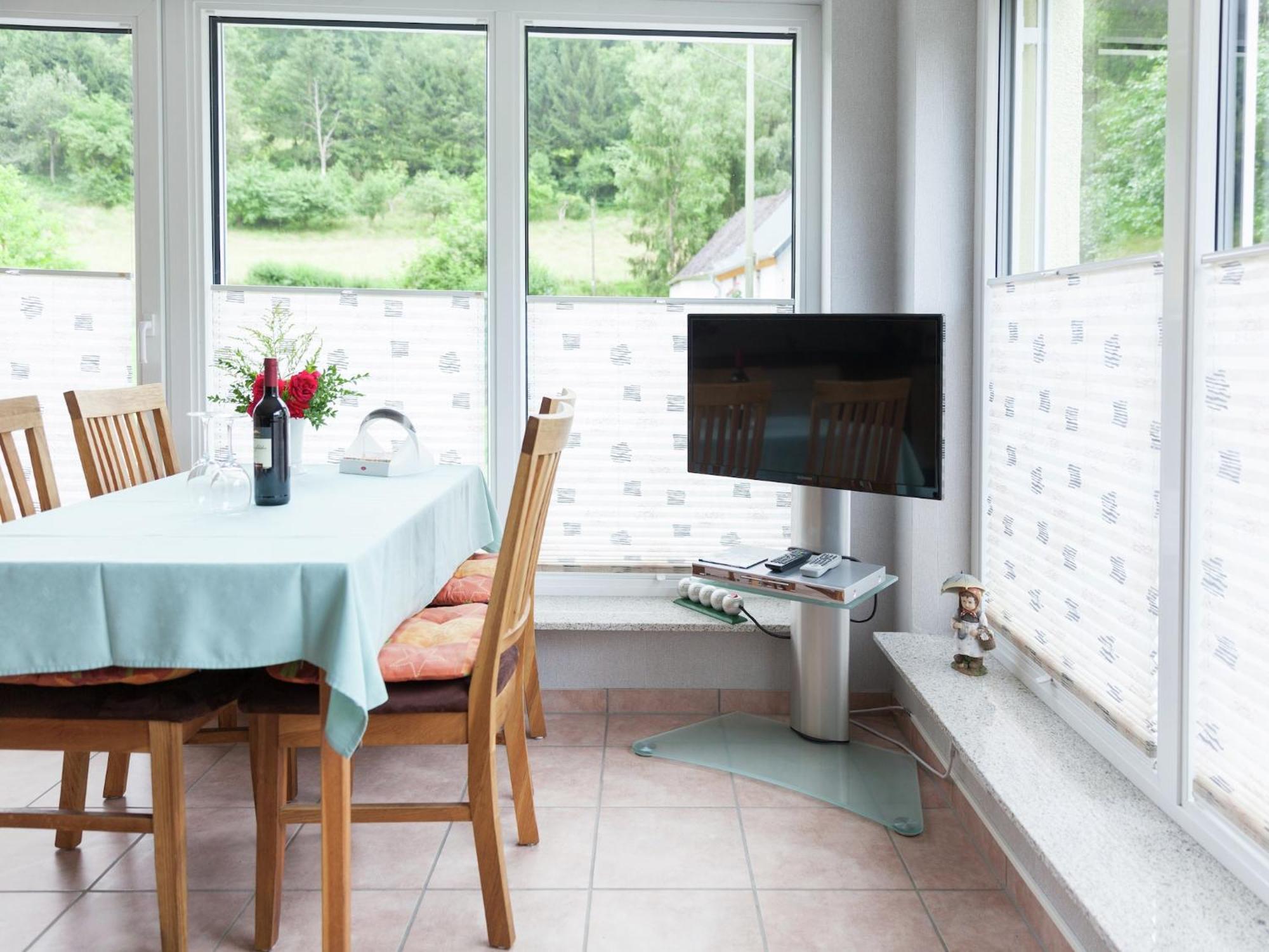 Apartment With Terrace And View Merschbach Dış mekan fotoğraf